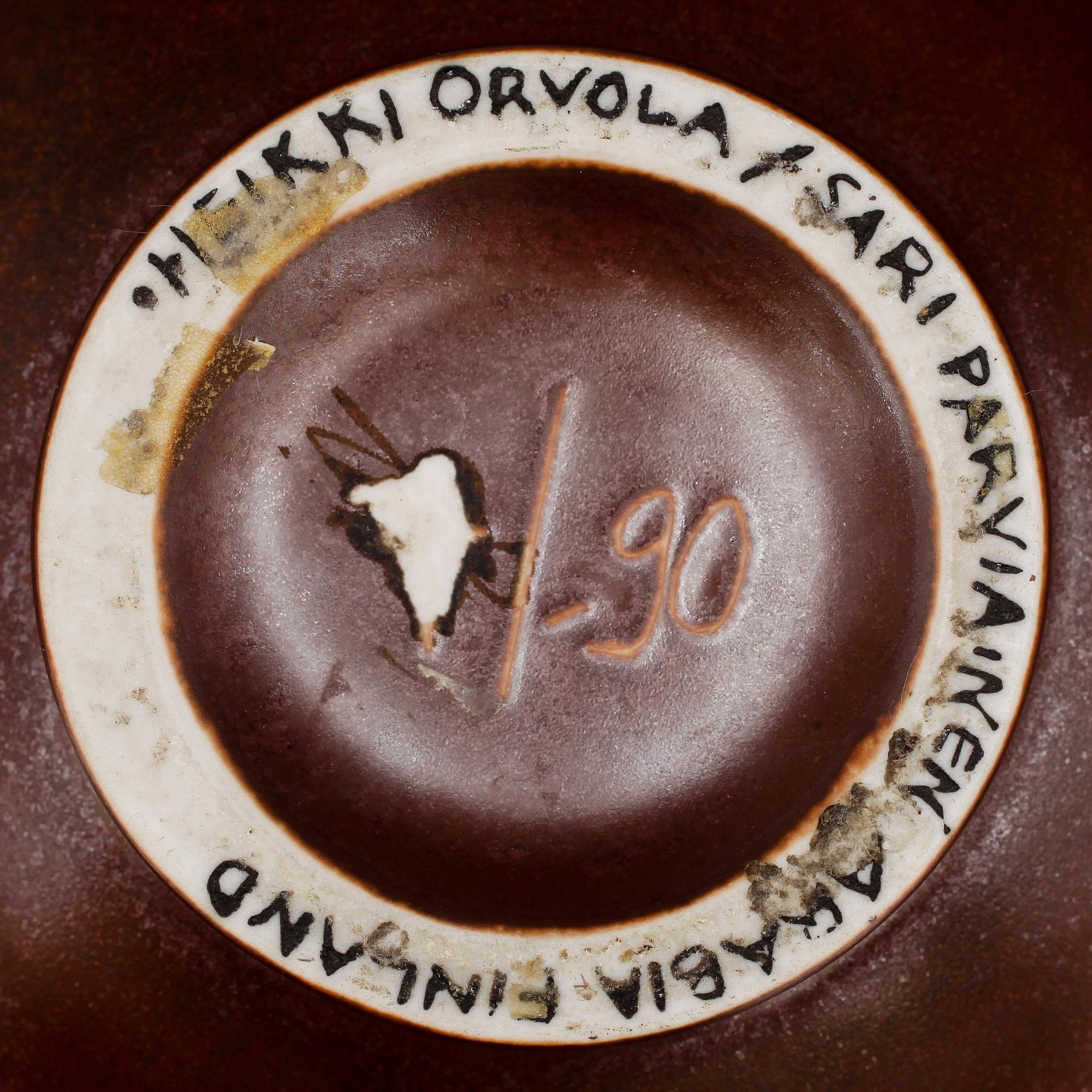 HEIKKI ORVOLA, flaskvas, stengods, Arabia, sign.