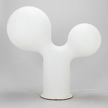 Eero Aarnio, lattiavalaisin, "Tupla kupla", ulkokäyttöön, Melaja Oy.