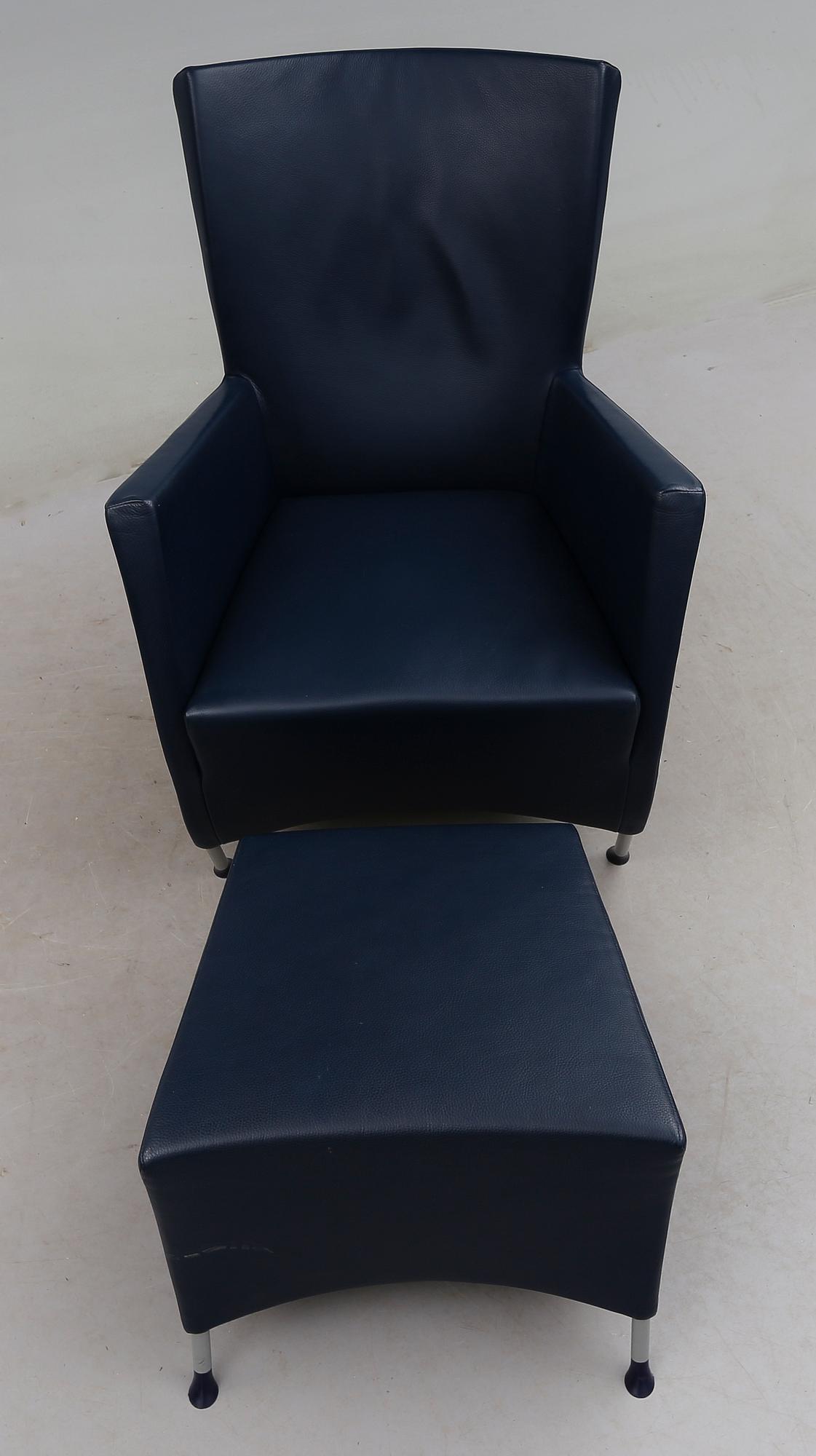 FÅTÖLJ MED FOTPALL, "Windy", Gijs Papavoine, Montis Holland.