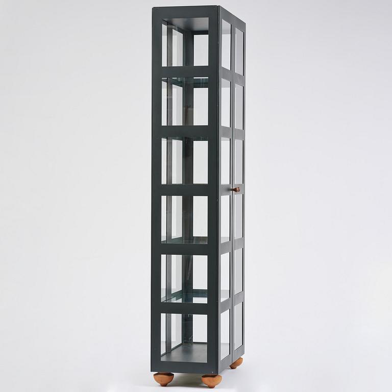 Johanna Lagercrantz, skåp, "Parad", ed. 43/55, Lammhults, efter 1990.