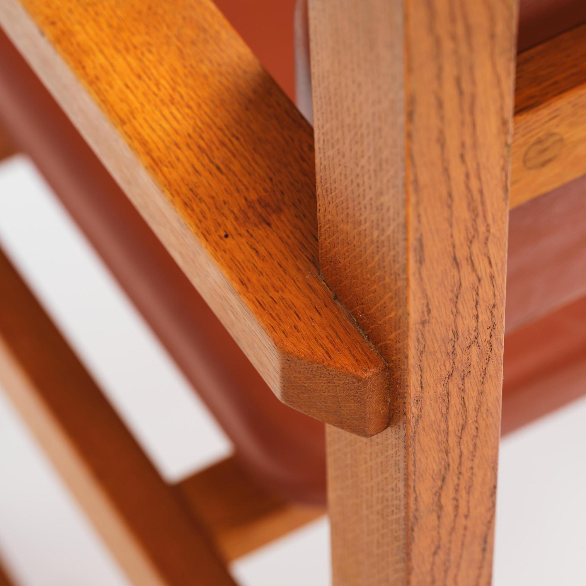 John Kandell, karmstolar, ett par, J. E. Blomqvist Möbelfabrik, Storvreta, för Tingshuset i Västervik, ca 1959.