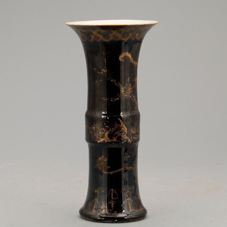 VAS, porslin, Kina, Kangxi stil, 1900-tal.