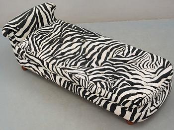 DAGBÄDD, Josef Frank, Firma Svenskt Tenn, modell Couch 775.