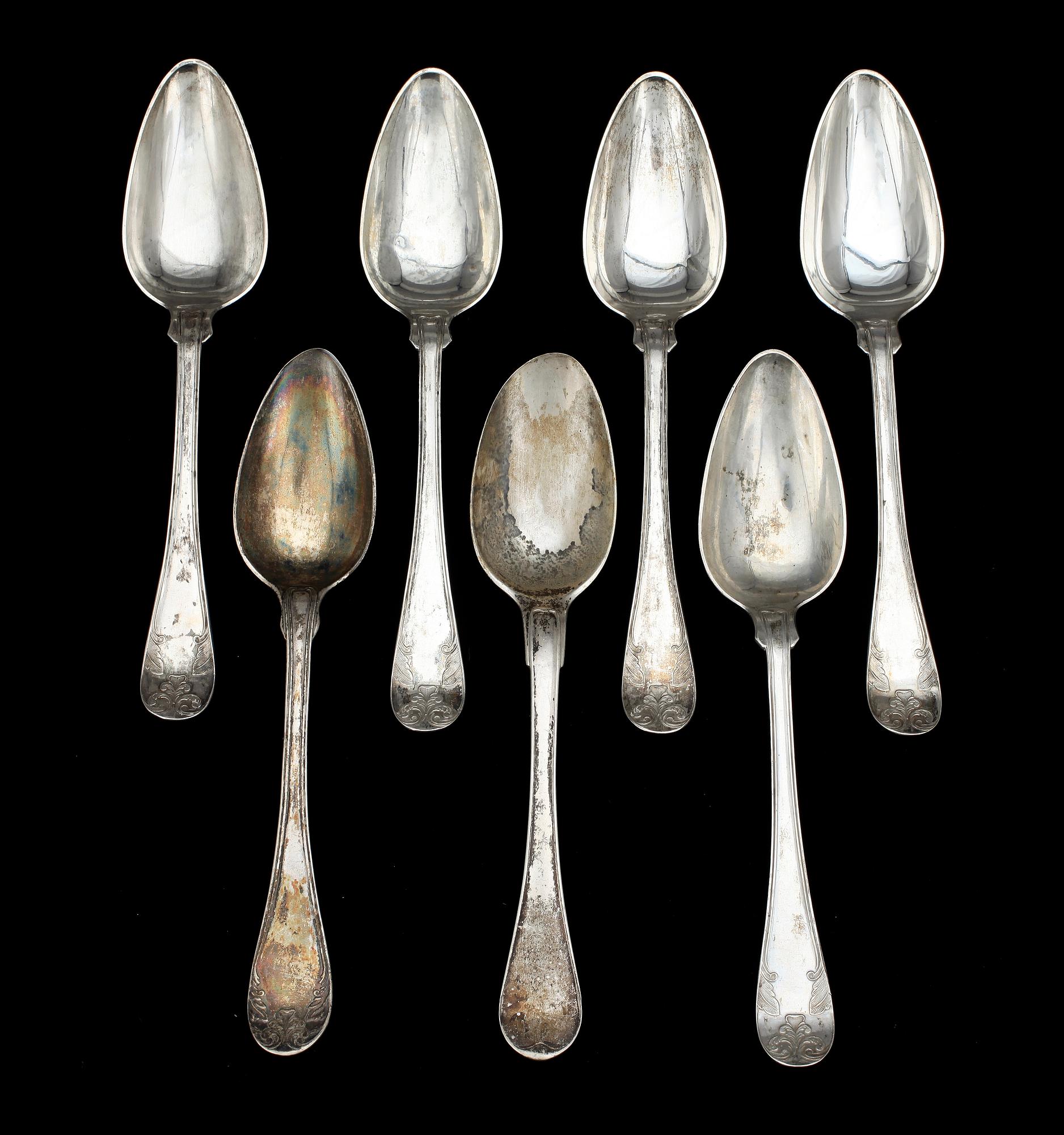 MATSKEDAR, 7 st, "Franska Liljan", bla Eric Nordin, Sundsvall, 1868. Totvikt 358 g.