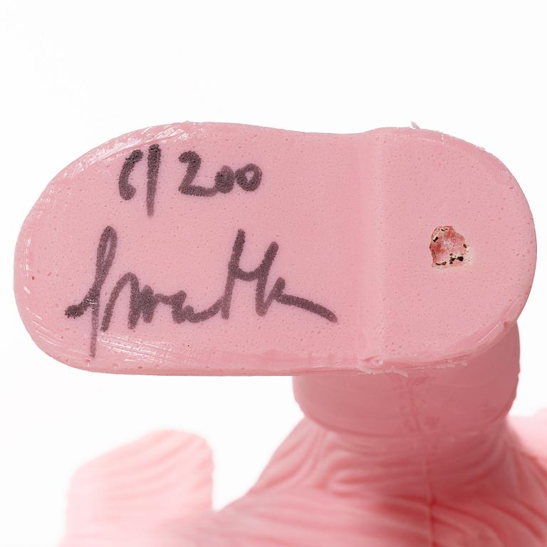 William Sweetlove, "Cloned Schnauzer with water bottle". (Pink).