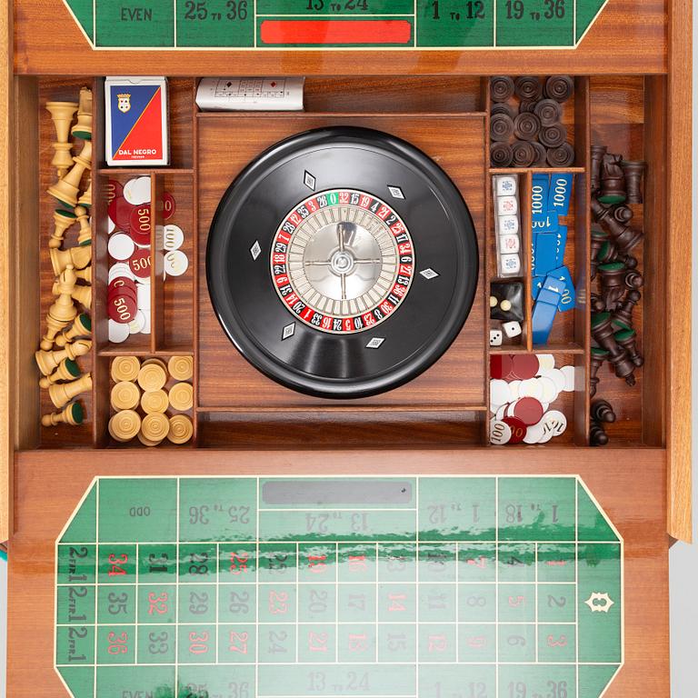 A game's tables, Italy, second half of the 20th century.