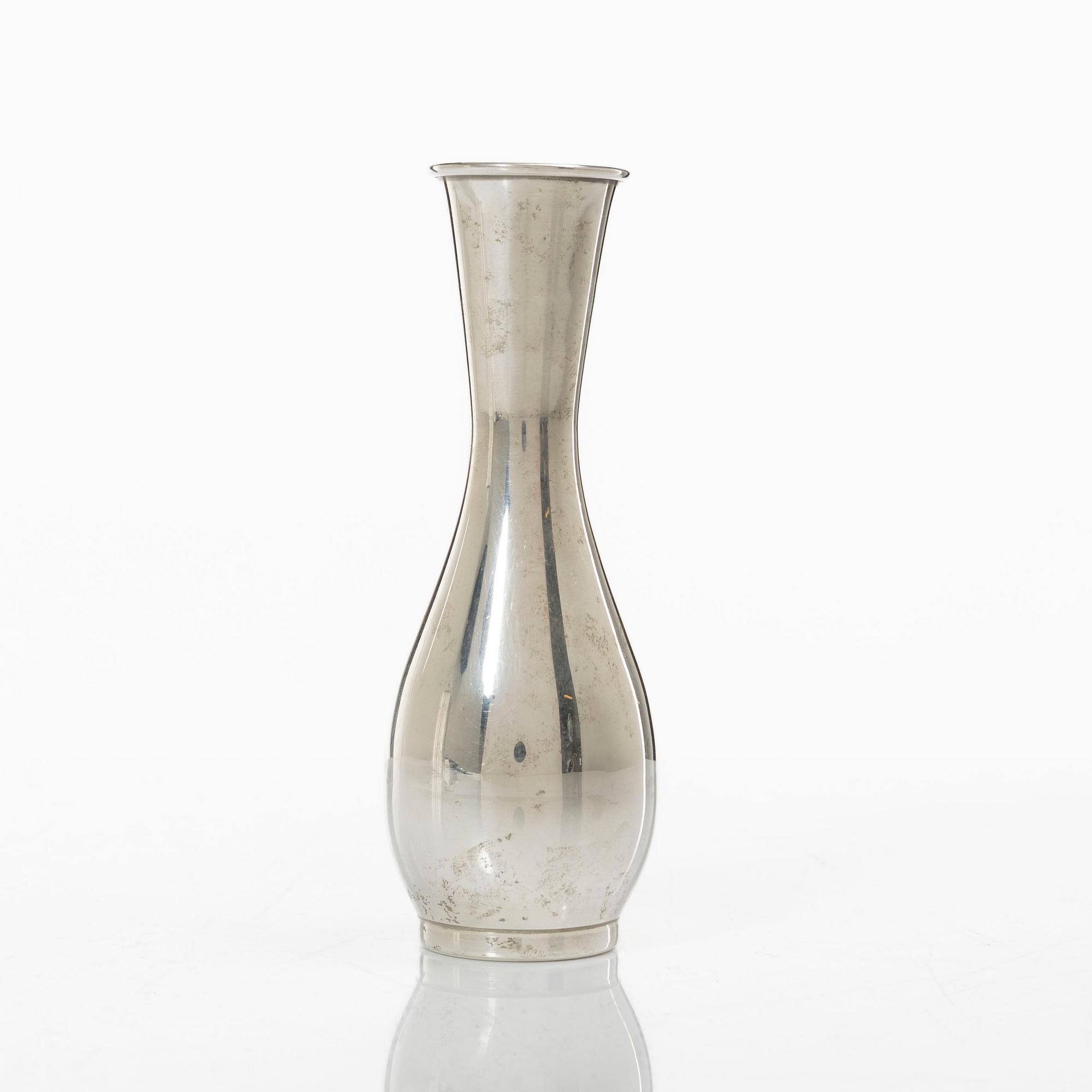Small vase, sterling silver, 20th century.