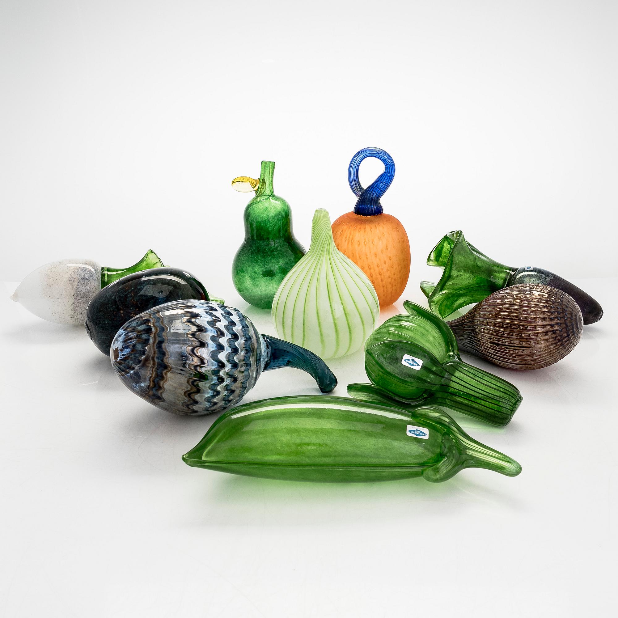 Oiva Toikka, glasfiguriner, 10 st, signerade Oiva Toikka, 1990-tal.