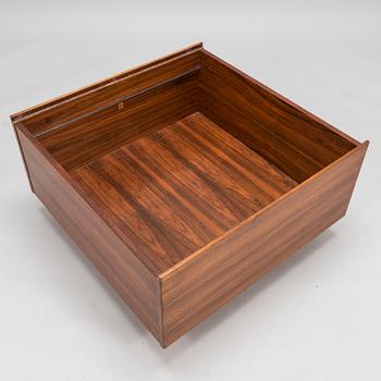 AHTI TASKINEN, A 1960s coffee table of the 'Fennia-collection', Vilka oy, Finland.