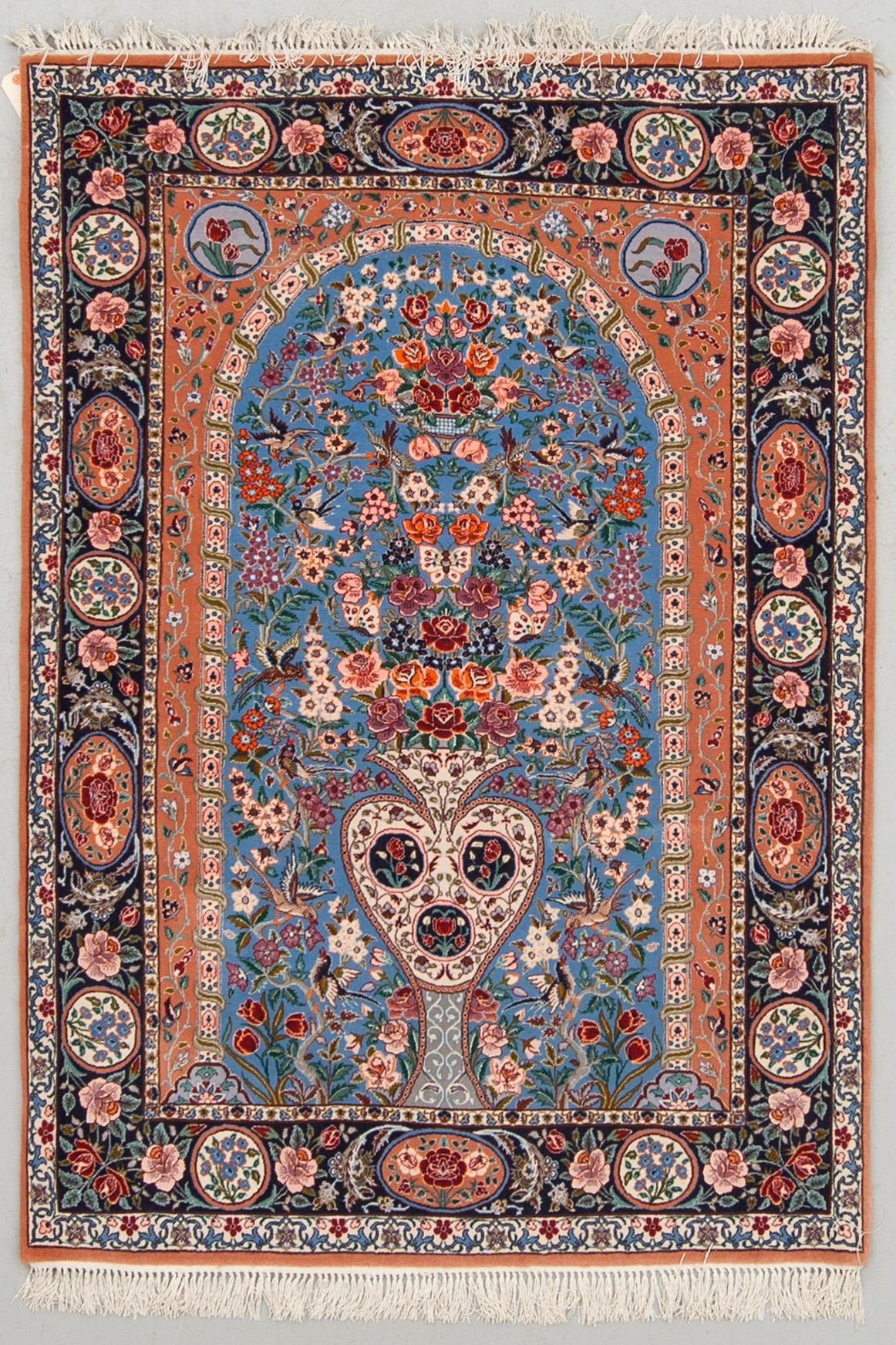 MATTA, old, Isfahan, figural, part silk. Ca 165 x 115 cm.