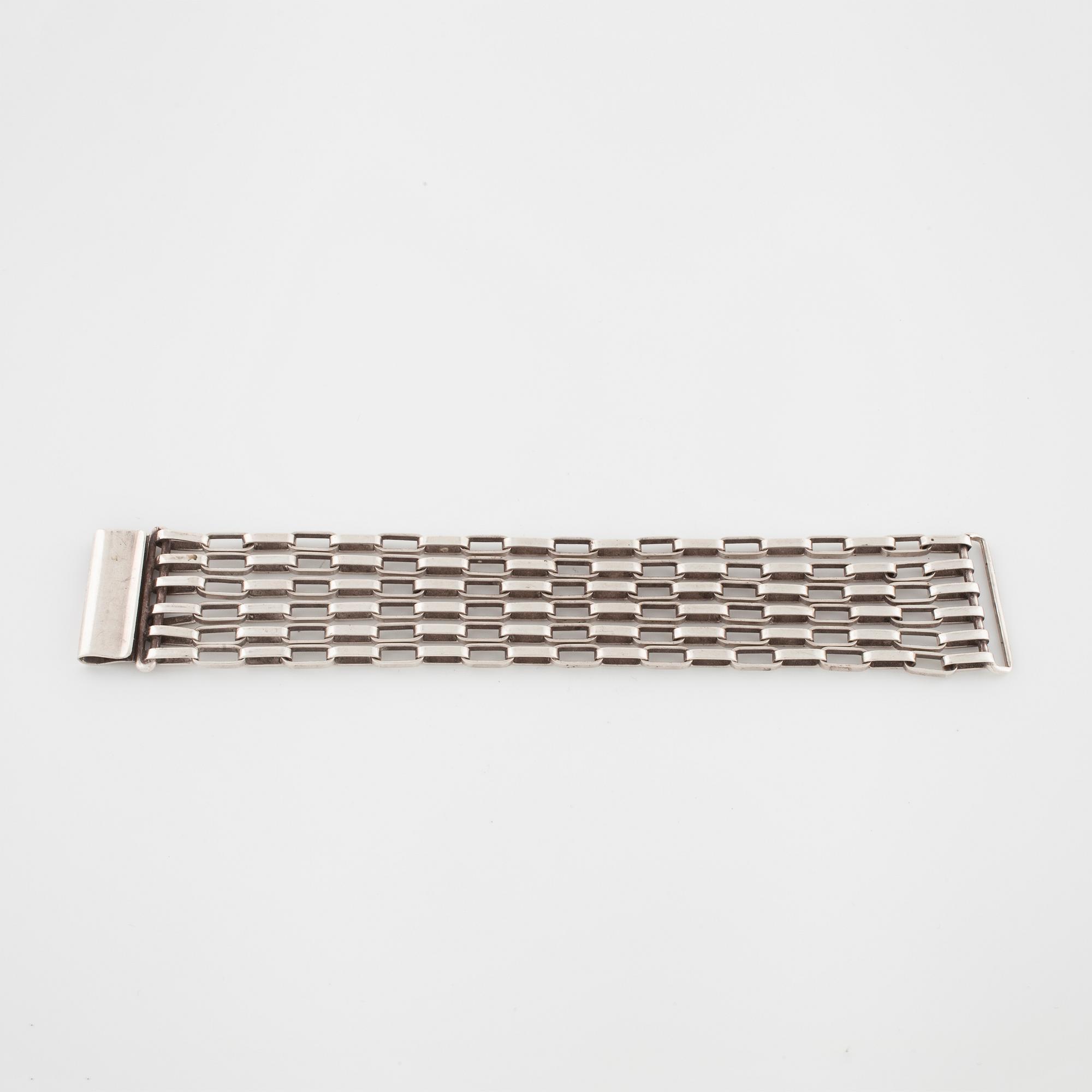 ANDERS HÖGBERG, Göteborg 1975, a bracelet.