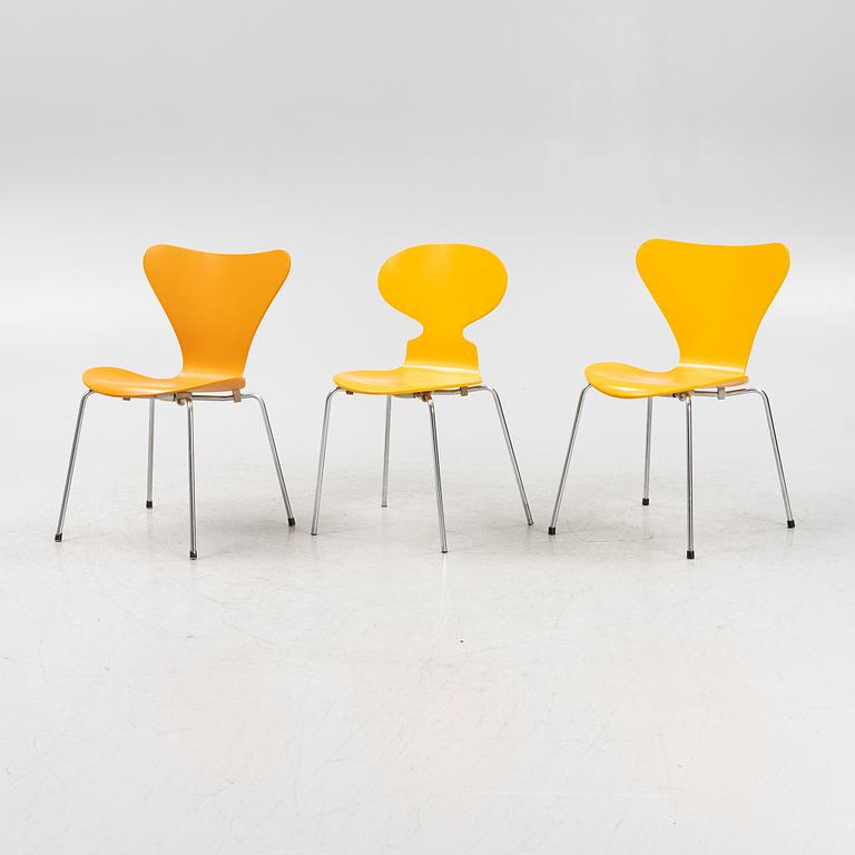 Arne Jacobsen, stolar, 7 st, Fritz Hansen, Danmark, 1964-78.