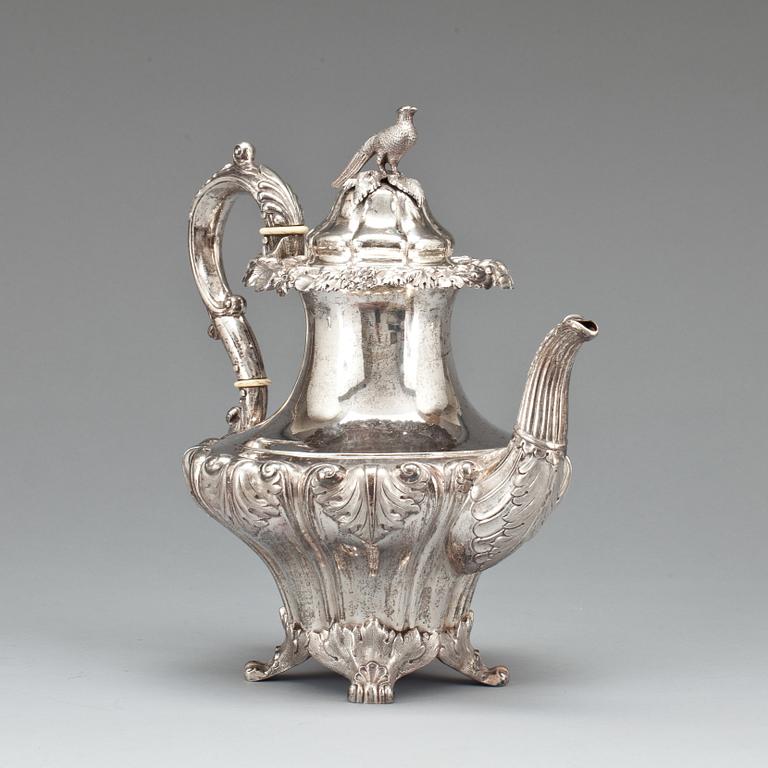 KAFFESERVIS, 3 delar, silver, Bernt Erlandsson, Kristianstad, 1892. Total vikt 1880 g.