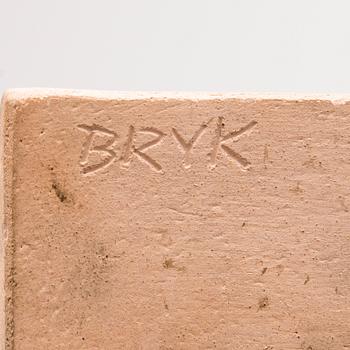 RUT BRYK, KERAMIKRELIEF.