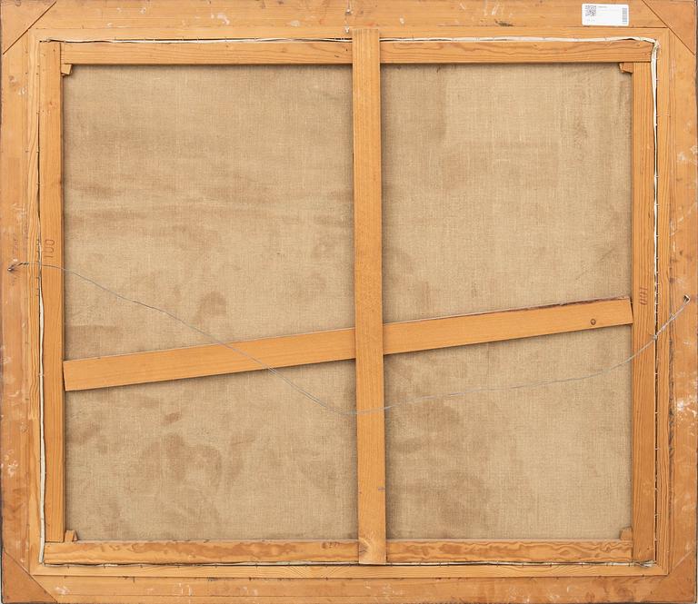 The king returns after the battle.