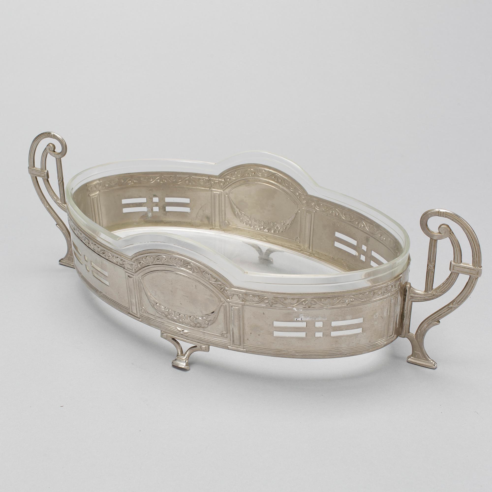 JARDINÄR, nysilver och glas, 1900-tal.