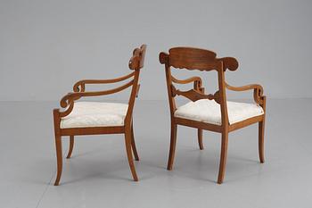 KARMSTOLAR, ett par. Karl Kohan. 1800-tal.