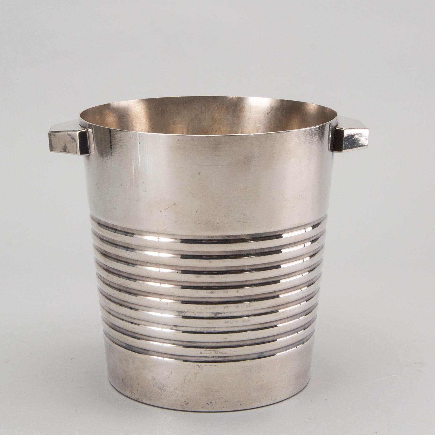A French advertising Champagne cooler for Pommery & Greno, 20th century.