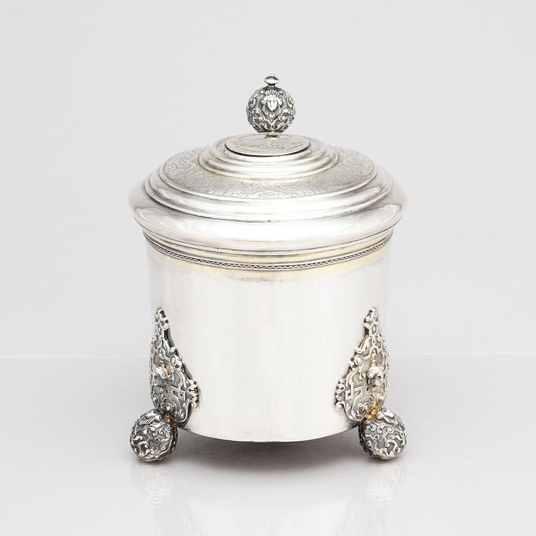 Niclas Warneck, dryckeskanna, silver, Karlstad 1736. Barock.