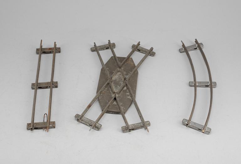 TÅGSET, 4 delar + räls, Märklin, 1900-talets första hälft.