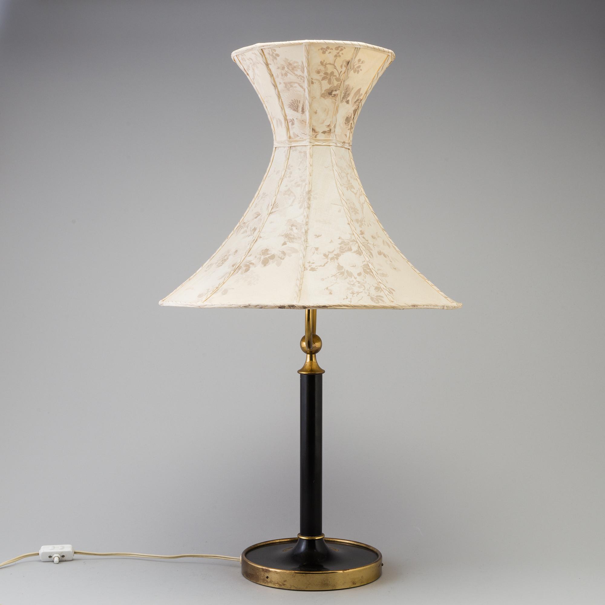 JOSEF FRANK, bordslampa, modell 2466, Svenskt Tenn.