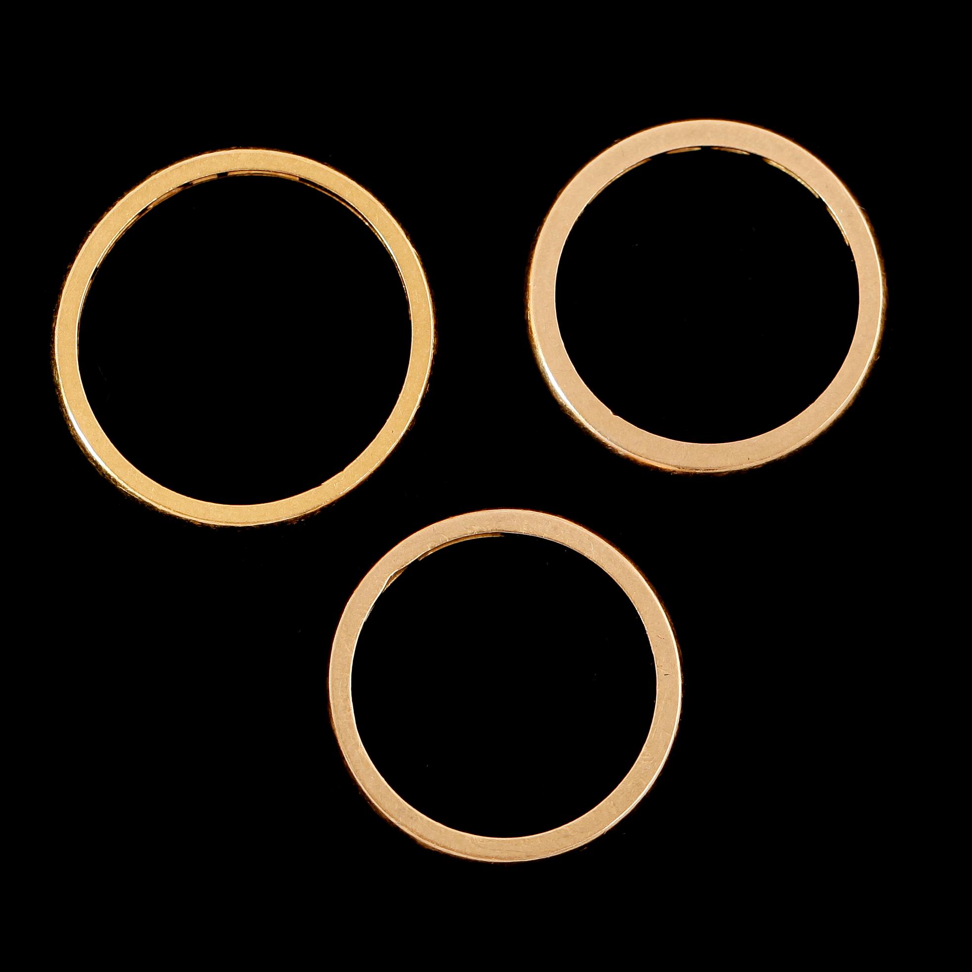 RINGAR, 3 st, 2 st 20 k och 1 st 23 k guld. Vikt ca 9 gram.