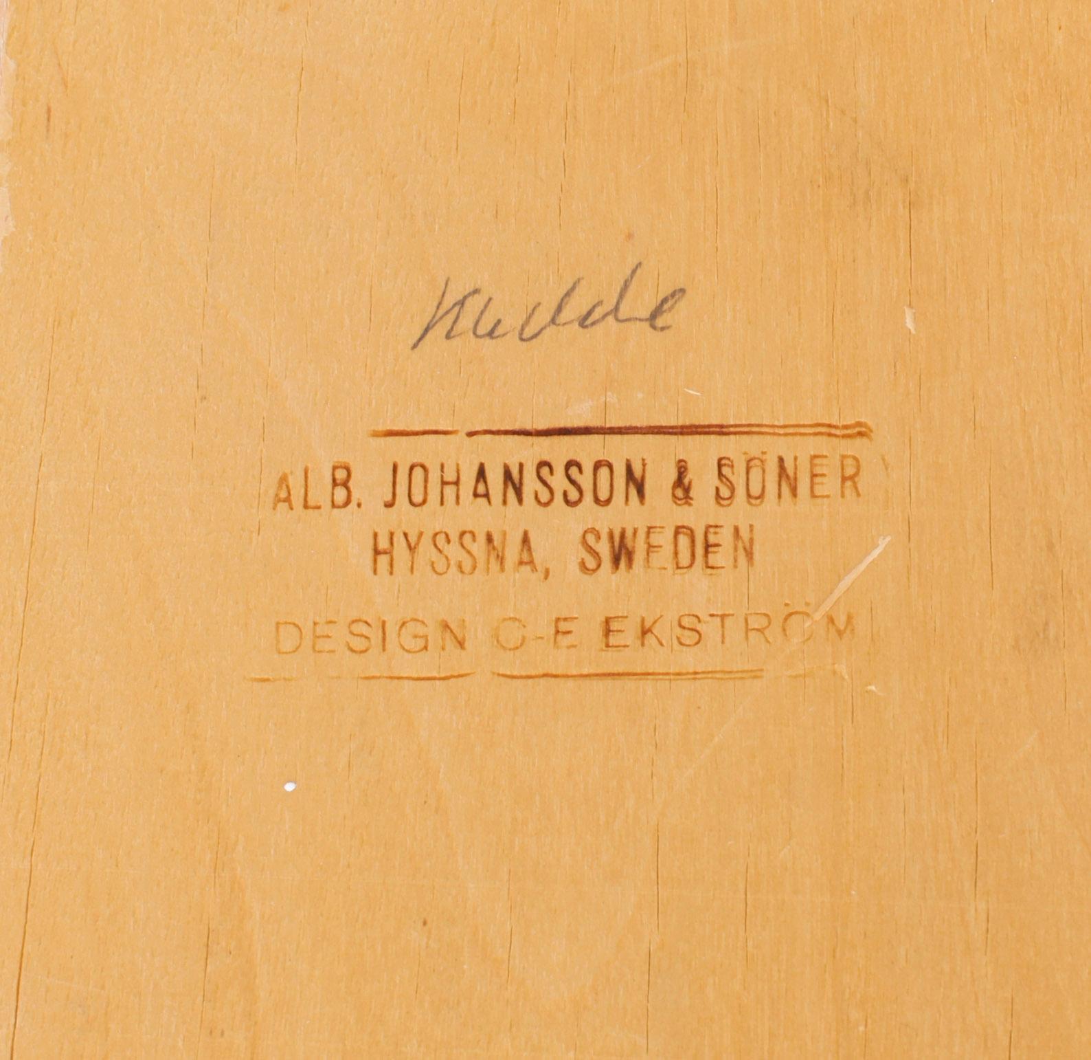 KARMSTOL, Carl-Ewert Ekström för Albin Johansson & Söner, Hyssna, 1900-talets mitt.