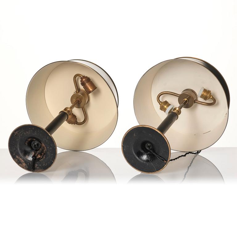 Melchior Wernstedt, a pair of table lamps, model "25760", Nordiska Kompaniet, 1920s.