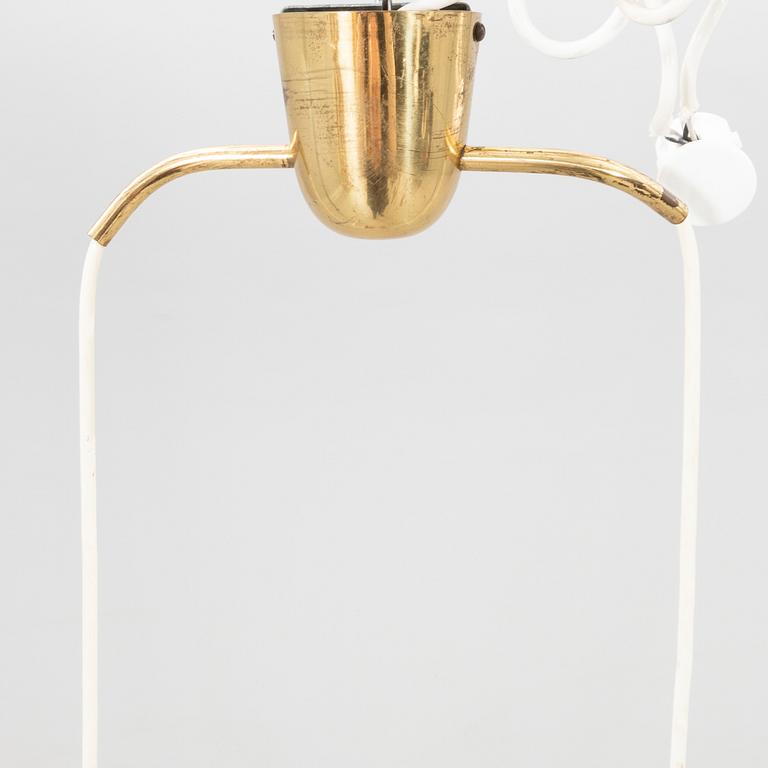 Mauri Almari, taklampa Finland 1900-talegts mitt/andra hälft.