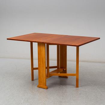 A gate leg table 'Vapensmeden' by Carl Malmsten,