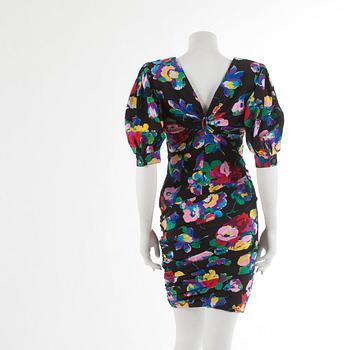 UNGARO, a floralprinted silk coctaildress with matching shoes size 37,5.