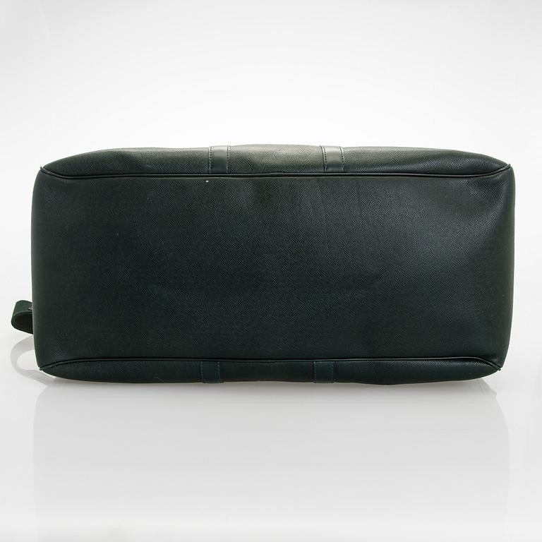 Louis Vuitton, viikonloppulaukku, "Taiga Kendall GM".