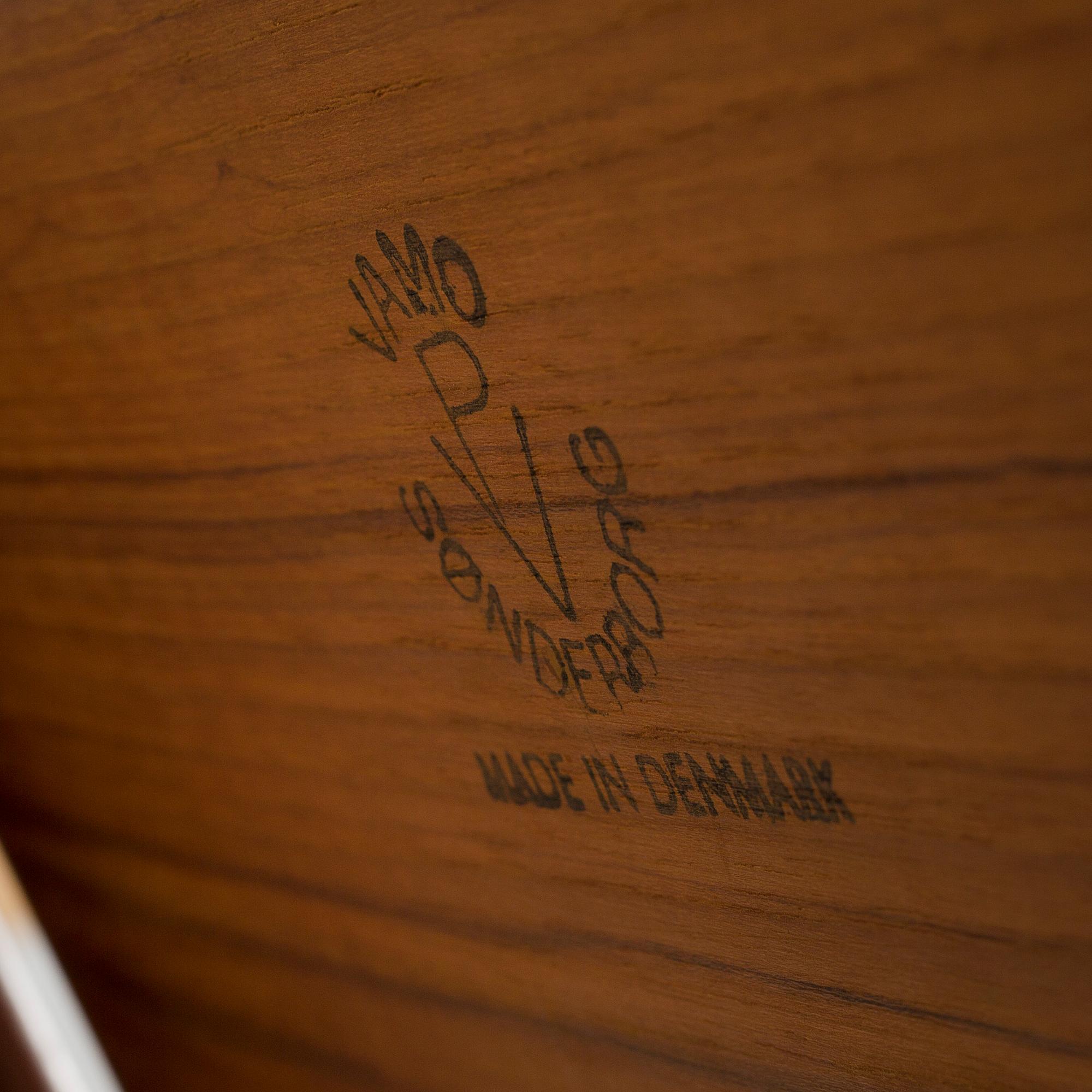 A writing desk, designed by Arne Vodder for Vamo Møbelfabrik, third quarter of the 20th century.