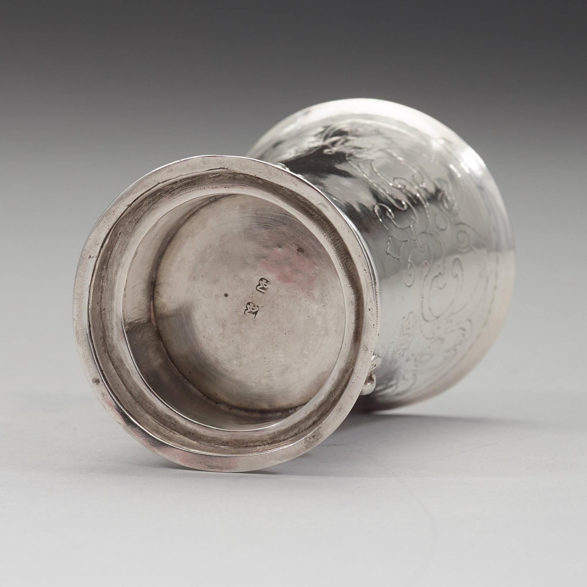 Märkt MC, okänd mästare, bägare, silver, sannolikt (Trondheim runt 1600-talets mitt).