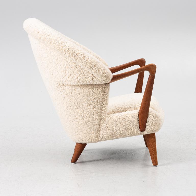 Fredrik Kayser, Fredrik A. Kayser, a model 2222 easy chair, for Rastad & Relling, manufactured by Hjelm & Årn.