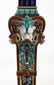 PIEDESTAL, majolika, nyrenässans, 1800-talets slut.
