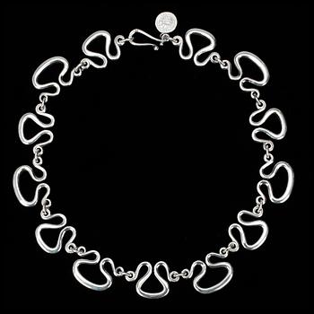 Estrid Ericson · HALSBAND, silver, "Etruskiska halsbandet" Estrid Ericson, Firma Svenskt Tenn. Ca. 101 g.
