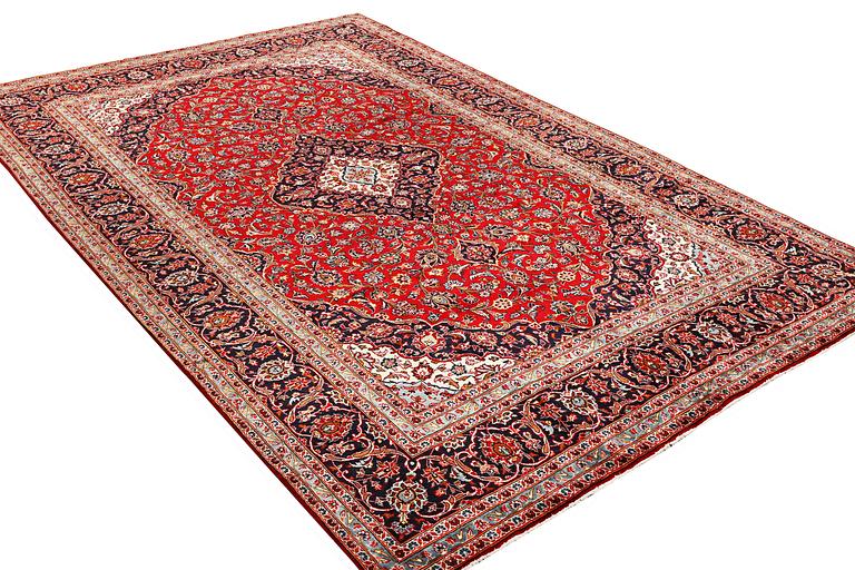 Matta, Keshan, ca. 383 x 247 cm.