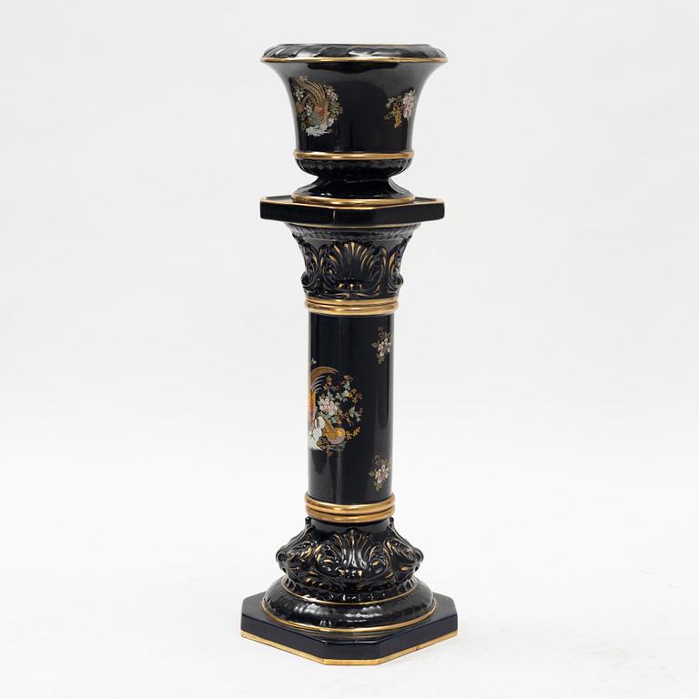 A pedestal, Europe, mid/second half of the 20th Century.
