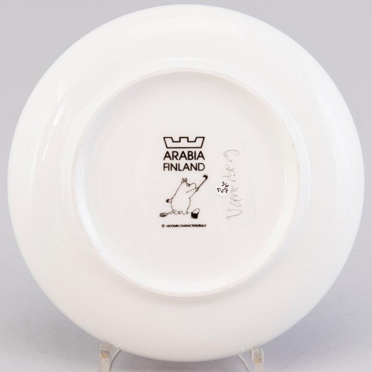 A MOOMIN PLATE, porcelain, children’s plate, ’Happy family’, Arabia. Not in manufacturing.