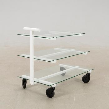 Josef Frank, te-/serveringsvagn, modellnr 691 för Firma Svenskt Tenn.