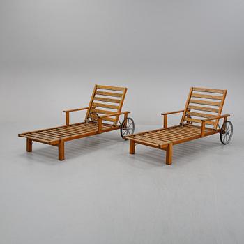 A pair of sunbeds by Elsa Stackelberg, Fri Form, second half of the 20th Century.