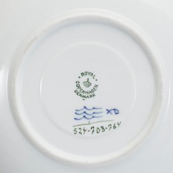 SERVISDELAR, 6 delar, "Musselmalet", Royal Copenhagen, 1900-talets andra hälft.