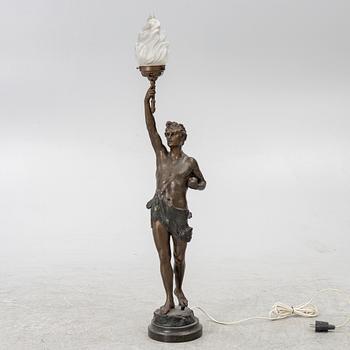 An ealry 20th century lamp.