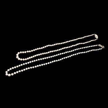 COLLIER, 2 st, odlade doserade pärlor.