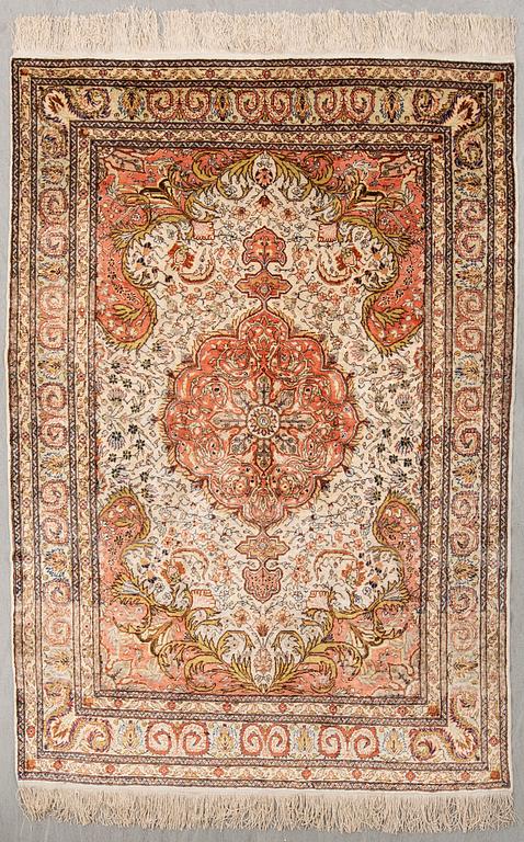 Carpet, silk, approx. 182 x 130 cm.