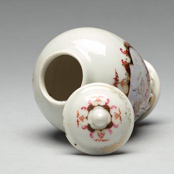 A famille rose tea caddy, Qing dynasty, Qianlong (1736-95).