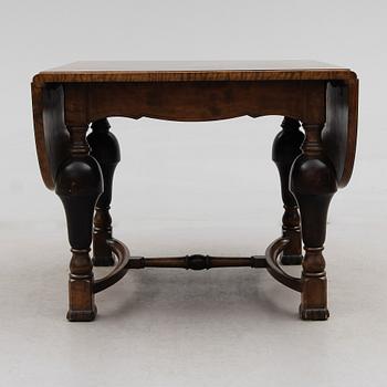 BORD, 1900-talets första hälft.