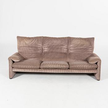 Vico Magistretti, sofa "Maralunga" for Cassina designed in 1973.