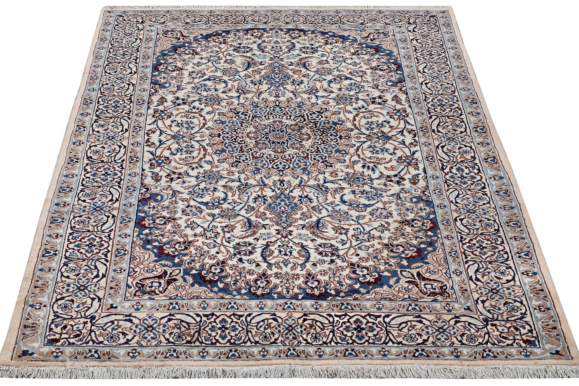 Matta, Nain, part silk, 9 laa, ca 293 x 199 cm.